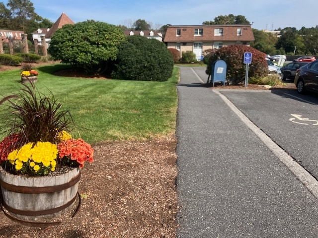 Photo - 28 Williamsburg Ct Unidad #2