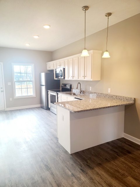 Building Photo - 258 Spring Creek Ave Unit B