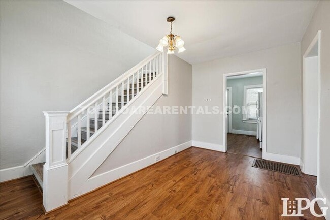 Photo - 4135 Upton Ave