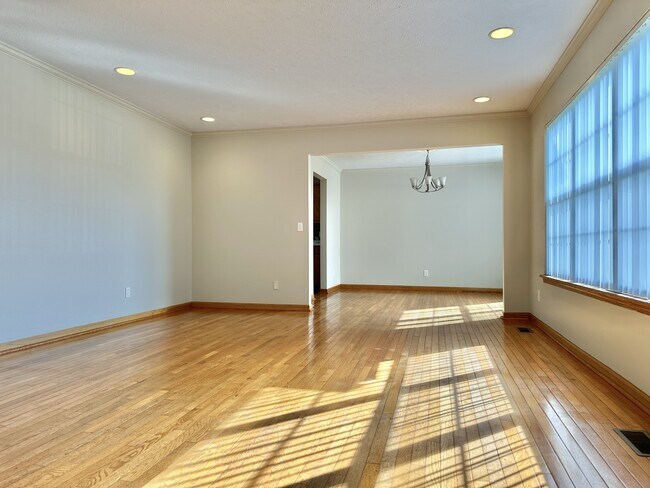 Photo - 7143 Polo Pl