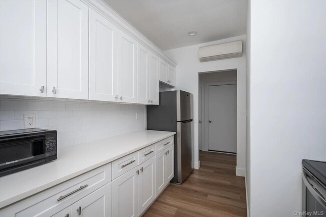 Photo - 270 Garden St Unidad b