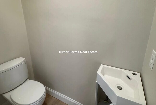 Photo - 75 Washington St Unidad 8