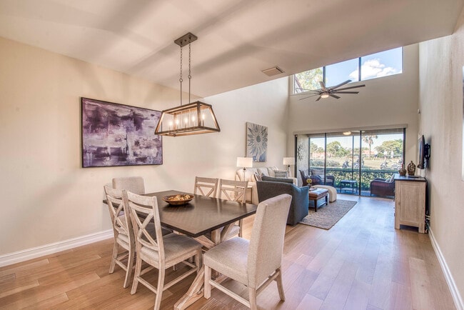 Photo - 779 Windermere Way