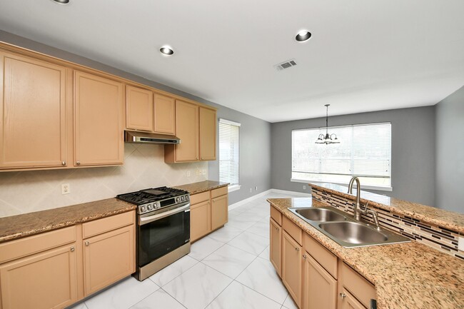 Photo - 4610 Plum Forest Rd