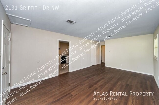 Photo - 2131 Griffith Dr NW
