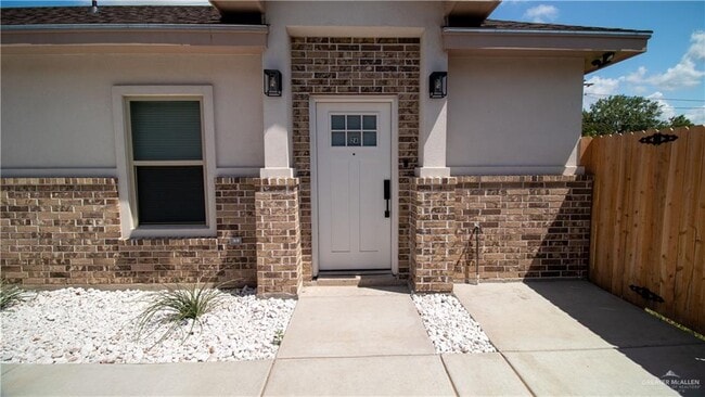 Photo - 25 E Jessamine Ave