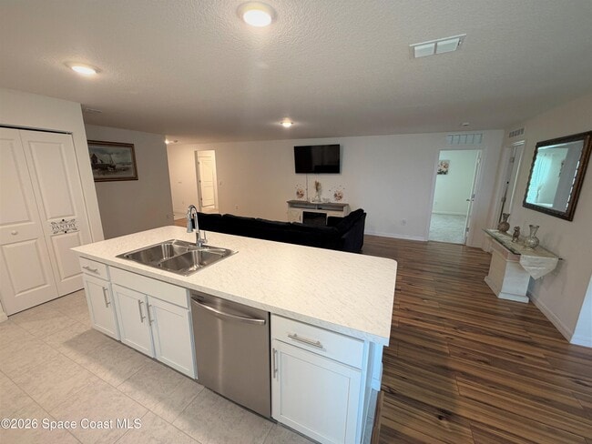 Photo - 3161 Fergus Ave