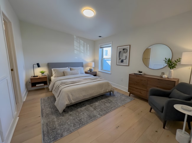 Photo - 1919 Mt Vernon St