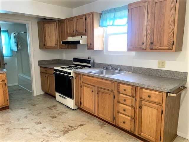 Kitchen - 2439 2nd St Unit B