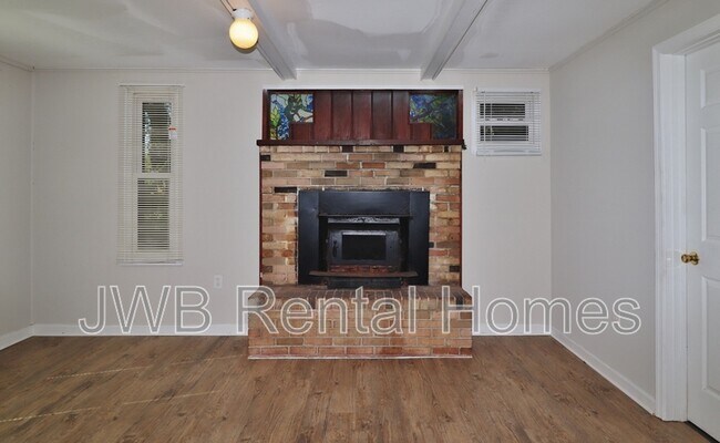 Photo - 3054 Yanlee Ln