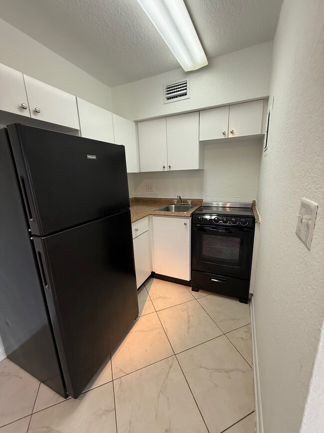 Photo - 1244 NE 5th Ter