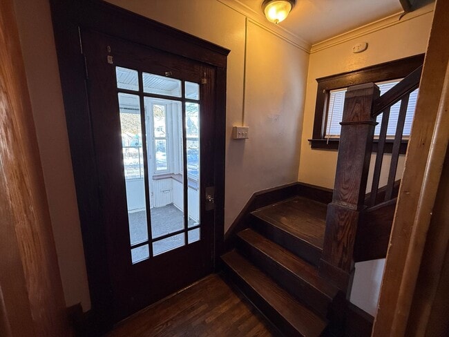 Photo - 4-Bedroom Home Near Downtown Jackson