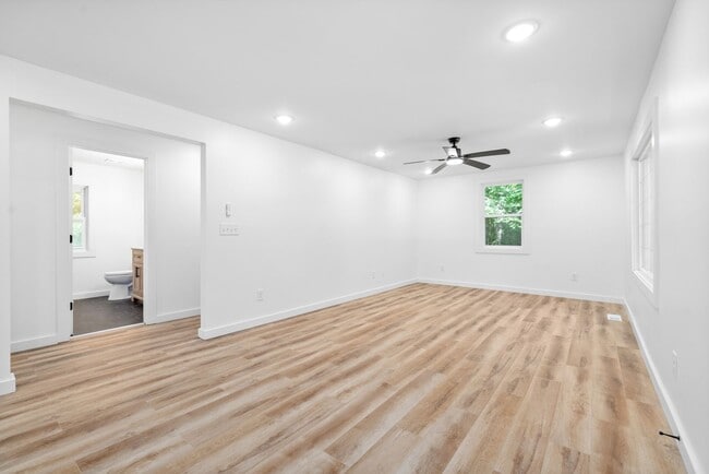 Photo - Fantastic Fully-Renovated Home in Kingston Springs on Almost 1 Acre!