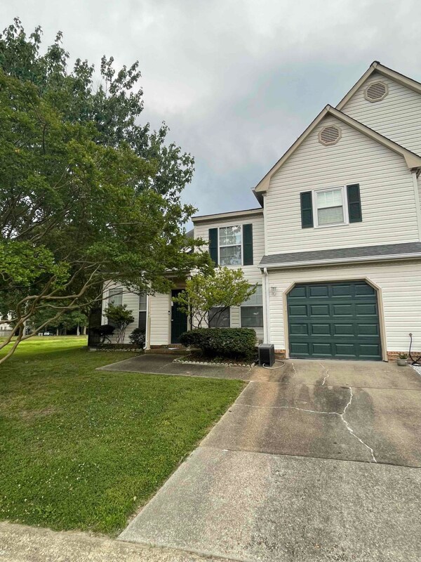 Photo - 301 Ferguson Bend Townhome