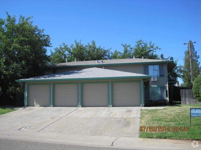 Building Photo - Downstairs apartment in Rocklin 4plex