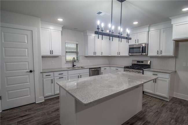 Photo - 4205 SW Pawhuska St