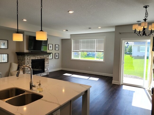 Photo - 2 Level Townhouse