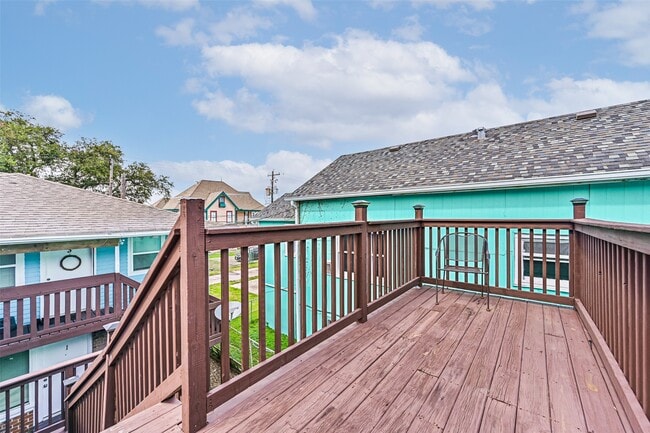 Photo - 2914 Avenue K Unit 4