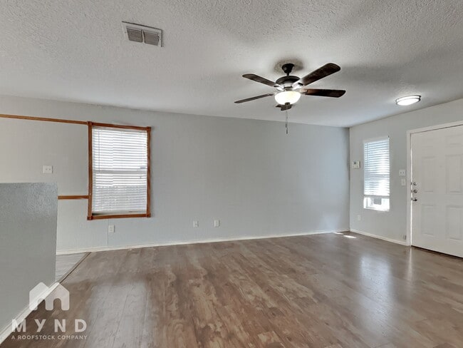 Photo - 8407 Mescal Pass