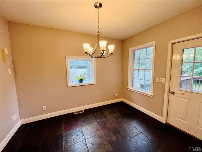 Photo - 130 East Ave