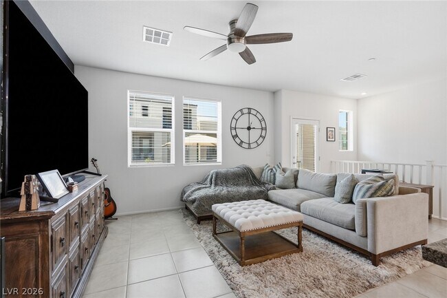 Photo - 6155 Garden Oasis St