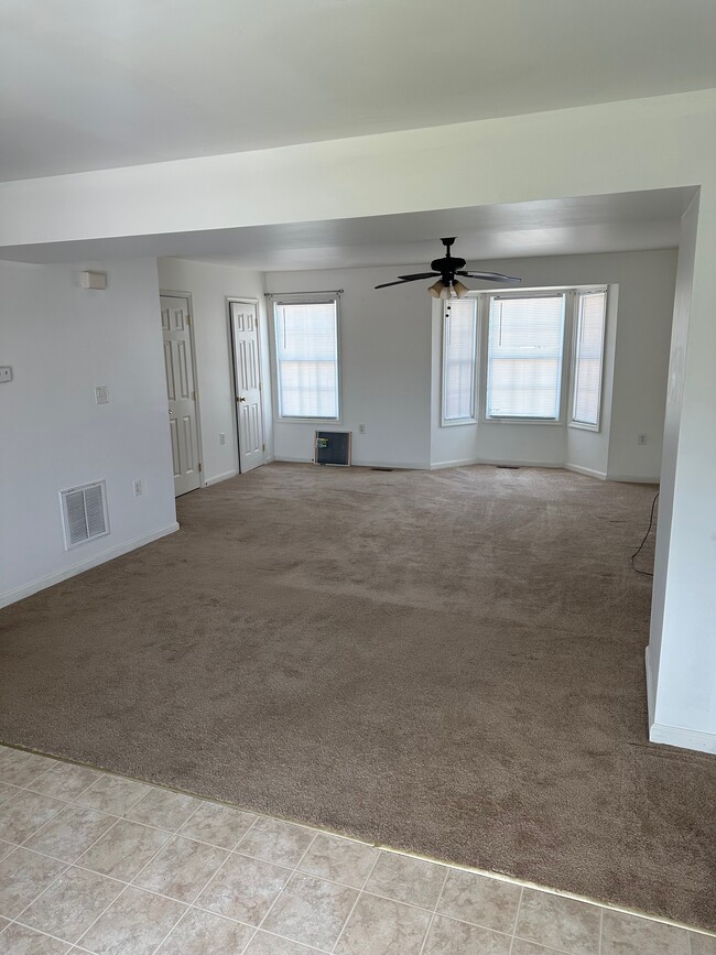 Photo - 91 Fuzzy Tail Dr