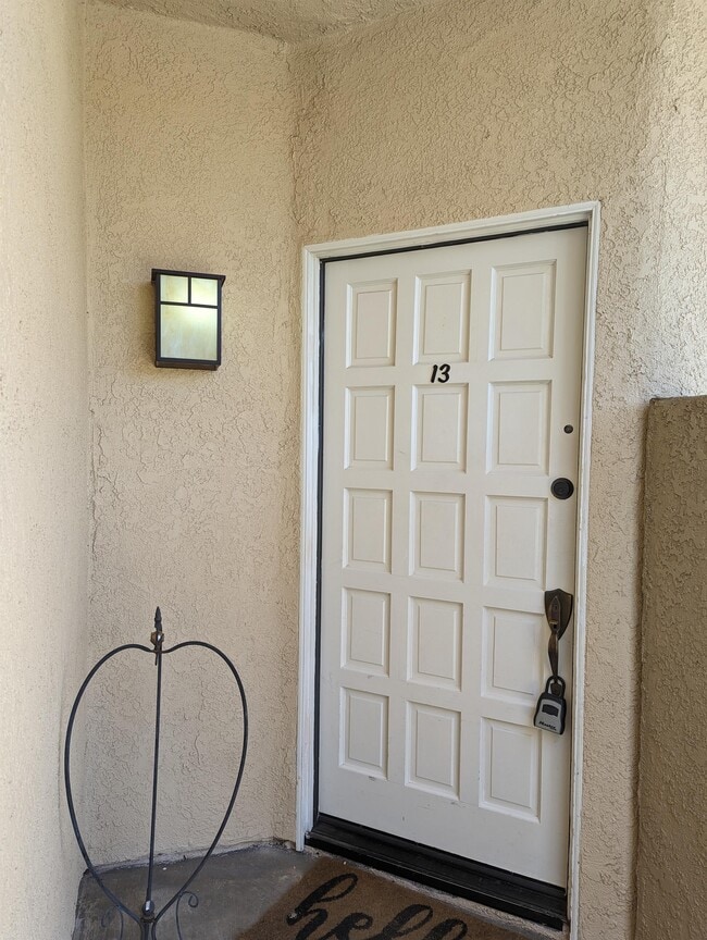 Photo - 23947 Del Monte Dr.