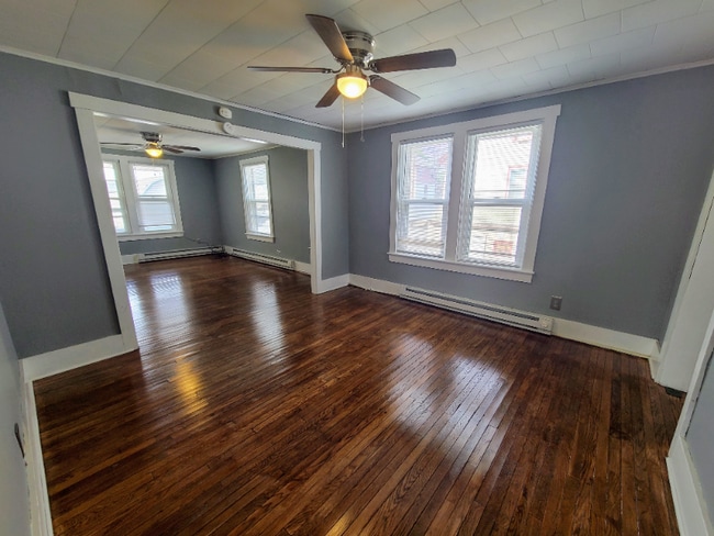 Photo - 12 Front St Unit 2