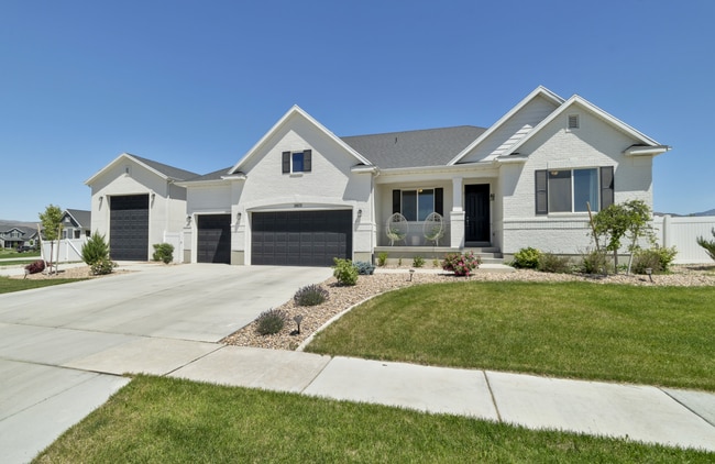 Building Photo - 5 bedroom 3.5 bathroom home in Lehi.