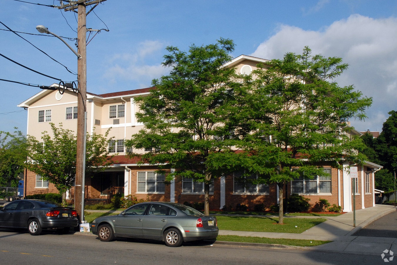 Photo - YMCA Sierra Gardens Apartments