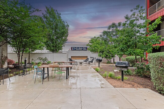 Building Photo - 4361 S Congress Ave Unit 307