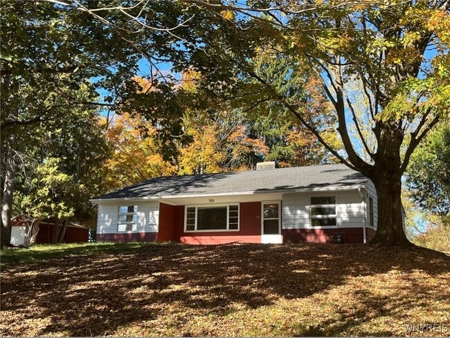 Photo - 656 Girard Ave