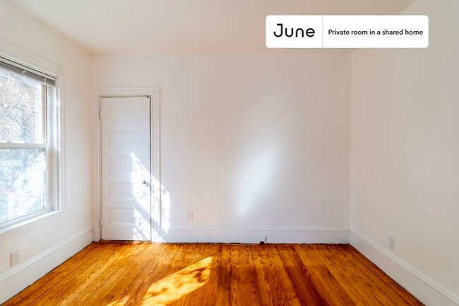 Photo - Room in Shared 4 bed/1 bath home Unidad B