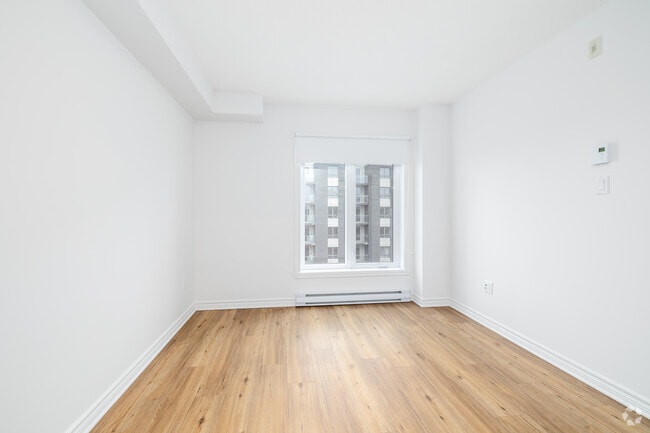 2 chambres, 2 salles de bain - 889 pi² - Chambre principale - La Voile Pointe-Claire