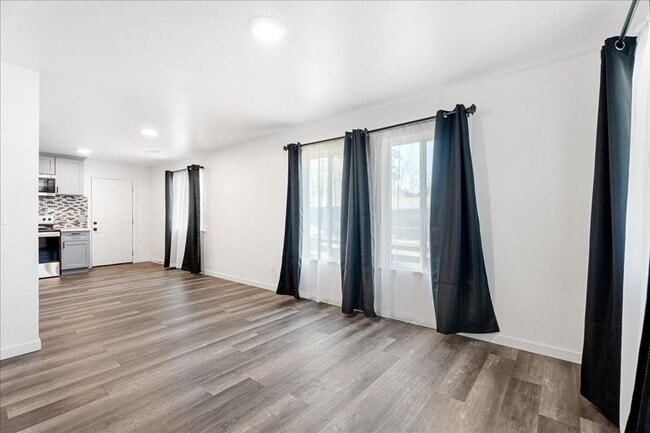 Photo - 3221 San Jose Way