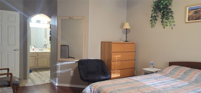 Photo - 2975 Bluegrass Ln Unit 824