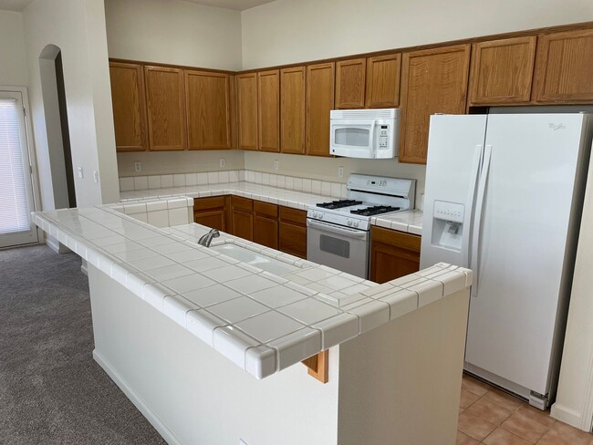 Photo - 3 bedroom 2 bath located in Double Diamond