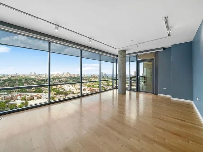 Photo - 860 W Blackhawk St Unit 2804