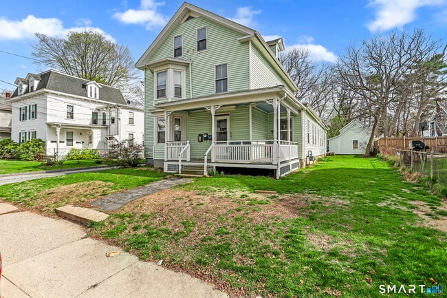 Building Photo - 63 Reynolds St Unit c