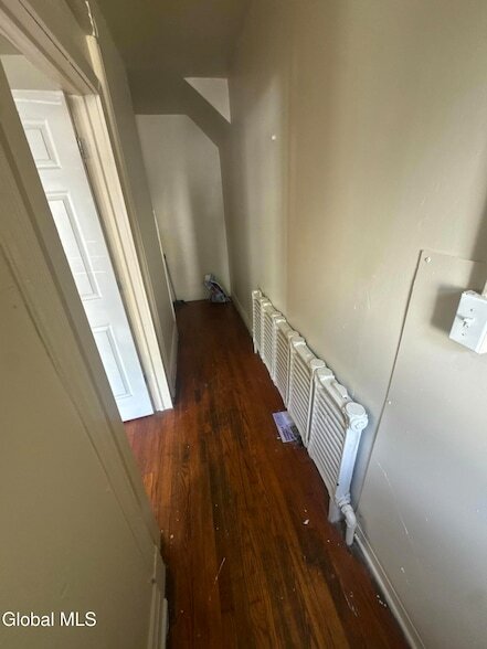 Photo - 278 Sheridan Ave Unit 1