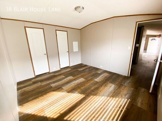 Photo - 38 Blair House Ln