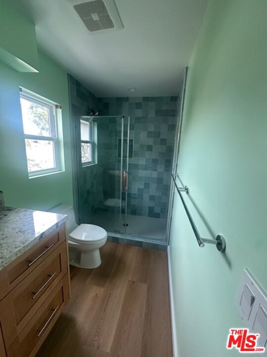 Photo - 10627 Esther Ave