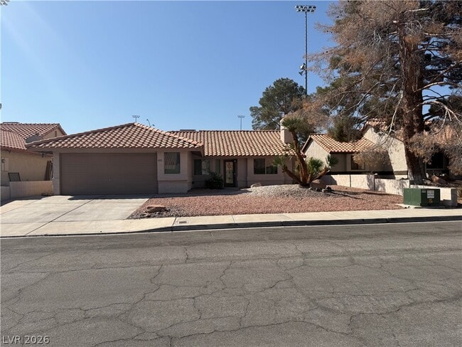 Building Photo - 488 Chelsea Dr