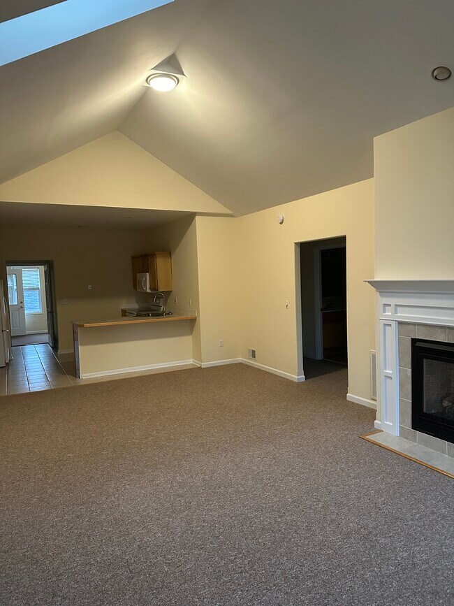 Photo - 1207 N Hoffman Rd Unit 4B
