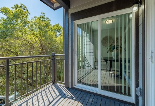 Building Photo - 8527 N Capital of Texas Hwy