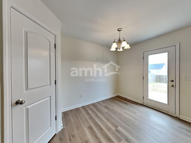 Photo - 4817 Cutstone Ct