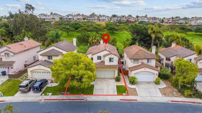 Rent a Beautiful Home Backing the Golf Cou... - Rent a Beautiful Home Backing the Golf Cou...