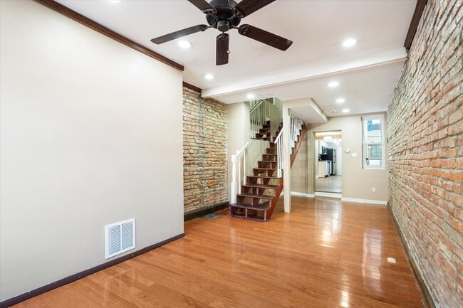 Photo - 424 S Eden St Townhome
