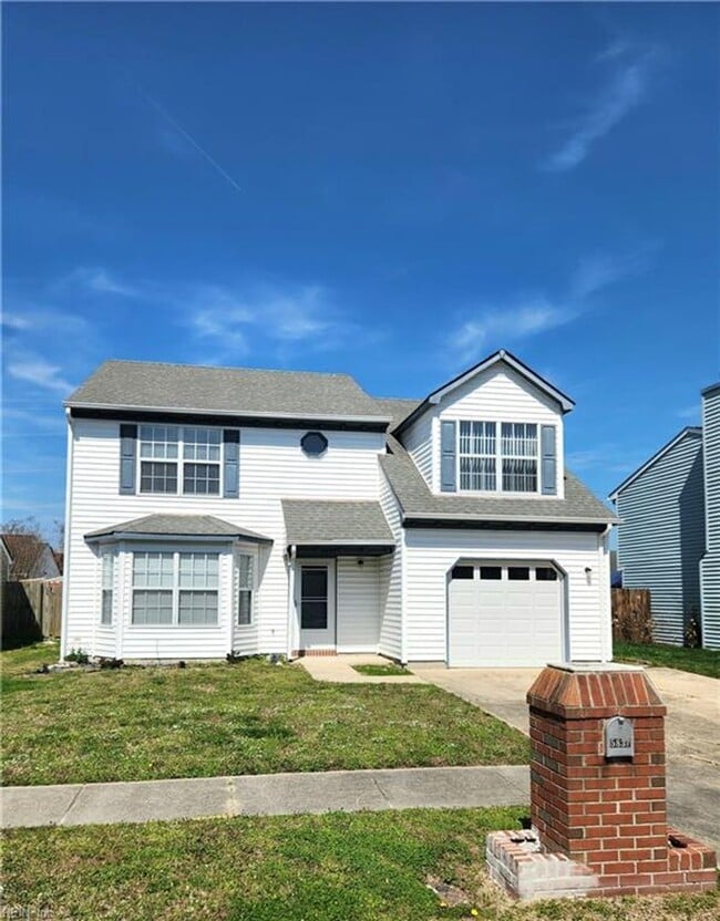 Completely Renovated 4 Bed Single Family! - Completely Renovated 4 Bed Single Family! House