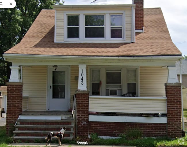 Building Photo - 3 BED 1 BATH BEAUTIFUL  SINGLE FAMILY HOME...